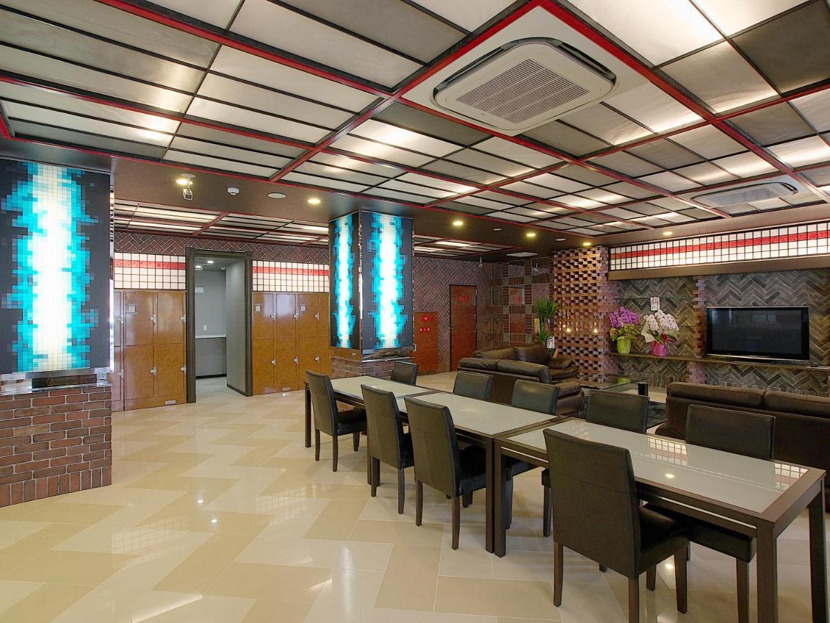 ホテル中央セレーネ Hotel Chuo Selene Osaka Ngoại thất bức ảnh